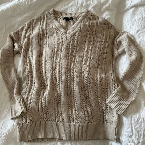 Banana Republic lightweight sweater - Picture 1 of 2